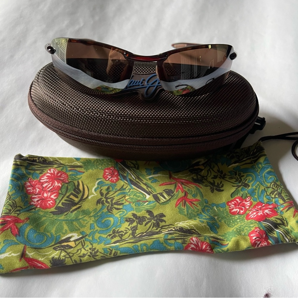Maui Jim Sport MAKAHA Tortoise Frame Polarized HCL Bronze Lens Unisex Sunglasses